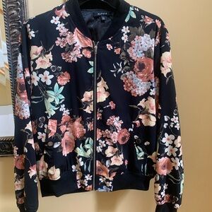 Papaya Missy Large Black floral zip up bomber jacket